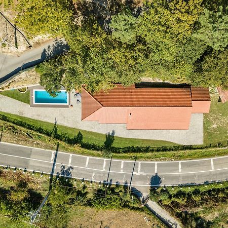 Villa Assento Do Cavado By House And People Valdosende Exterior foto